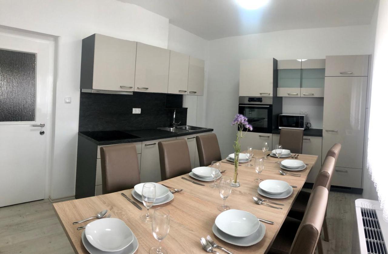 Apartments Andrej - Oプトゥイ エクステリア 写真